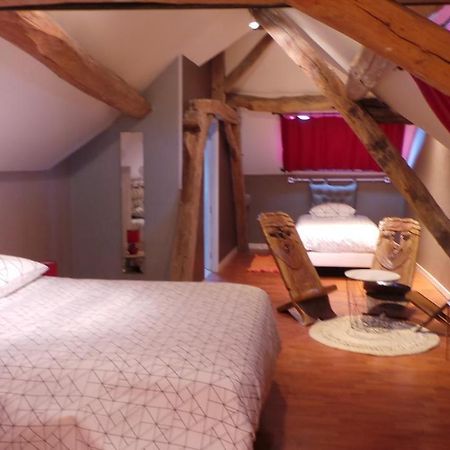Saint-Ouen-les-Vignes Chambre D'Hotes Mansardee المظهر الخارجي الصورة