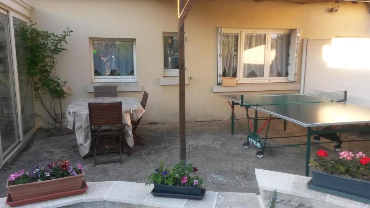 Saint-Ouen-les-Vignes Chambre D'Hotes Mansardee المظهر الخارجي الصورة