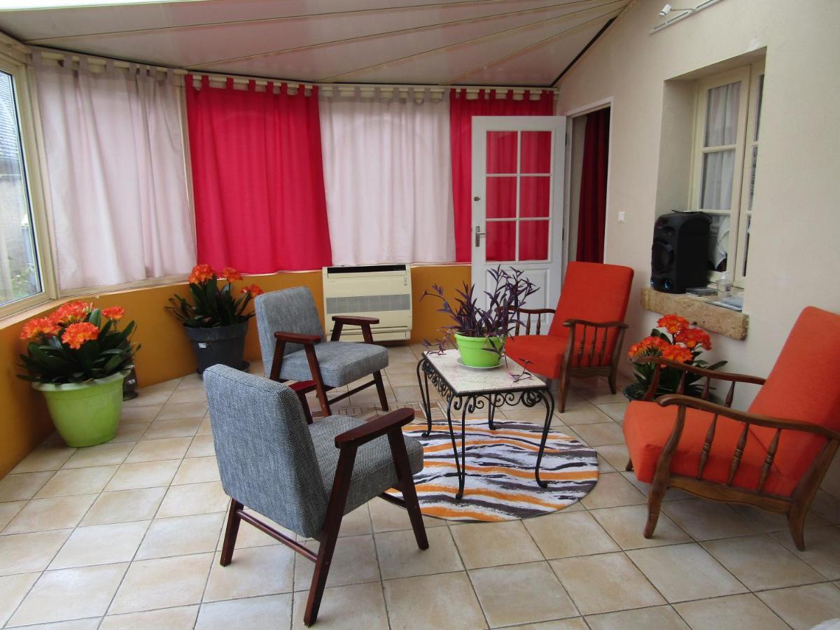 Saint-Ouen-les-Vignes Chambre D'Hotes Mansardee المظهر الخارجي الصورة