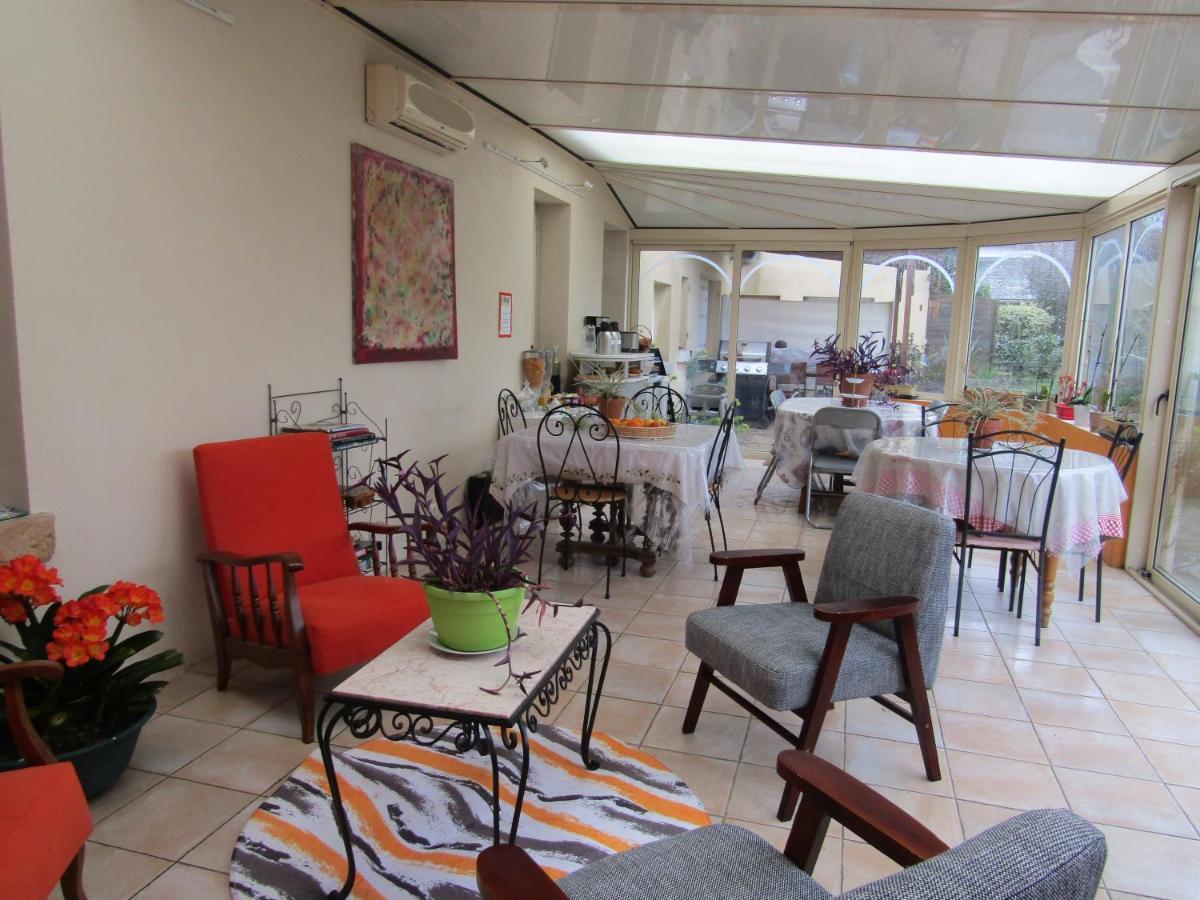 Saint-Ouen-les-Vignes Chambre D'Hotes Mansardee المظهر الخارجي الصورة