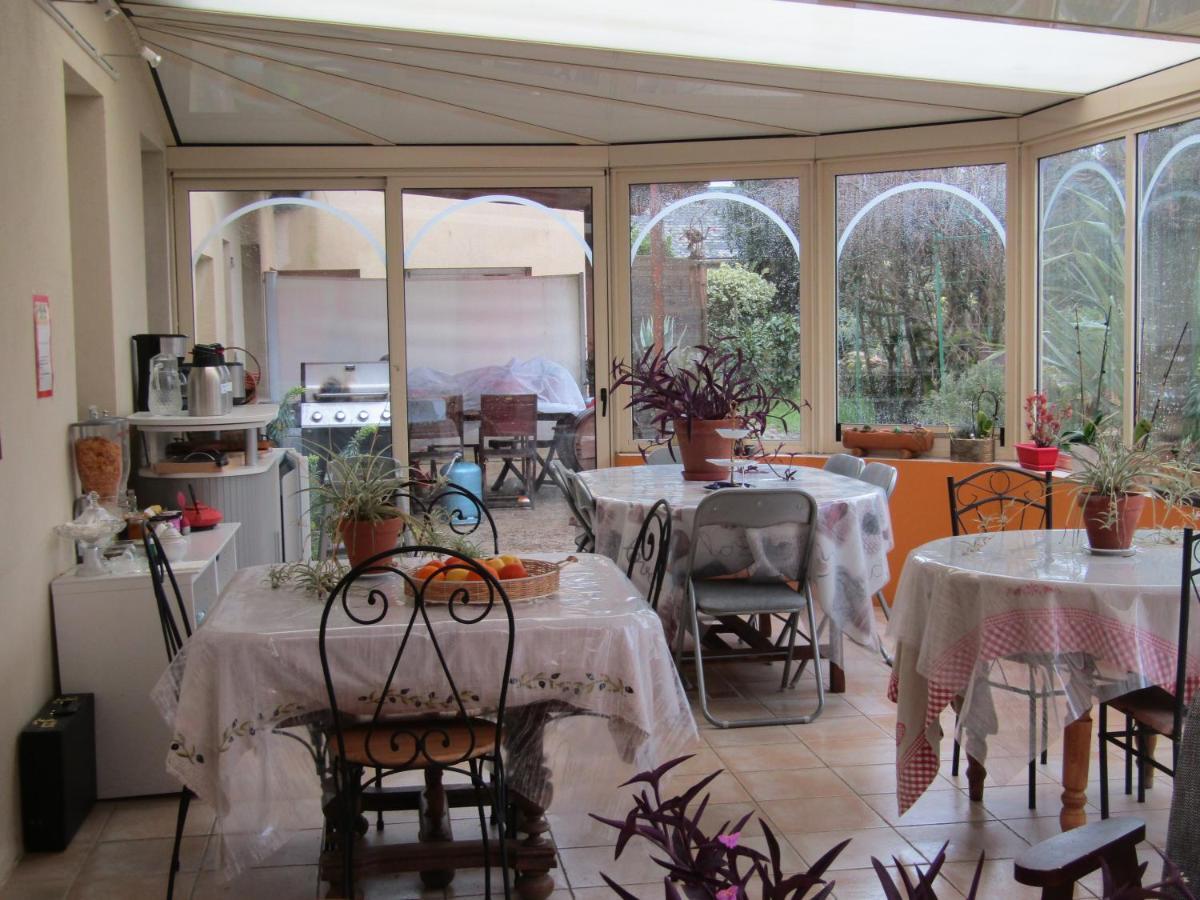 Saint-Ouen-les-Vignes Chambre D'Hotes Mansardee المظهر الخارجي الصورة